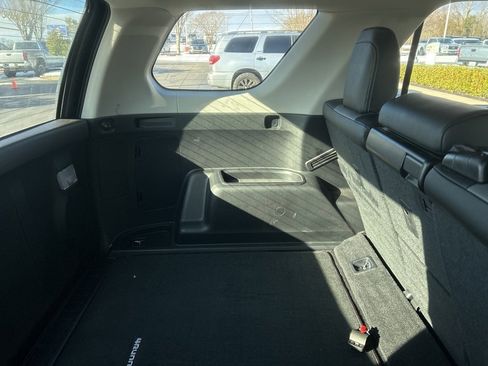 Used 2023 Toyota 4Runner SR5 Premium image 7