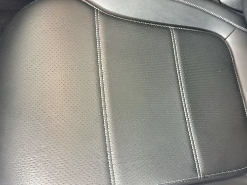 Certified 2024 Mercedes-Benz GLC 300 image 21