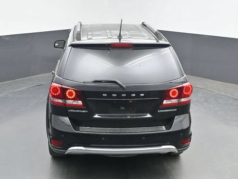 Used 2020 Dodge Journey Crossroad FWD image 23