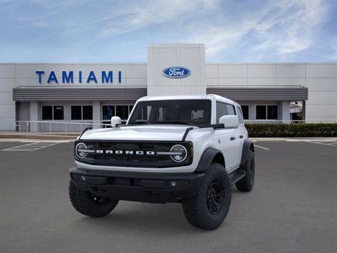 New 2026 Ford Bronco Outer Banks AWD/4WD image 2