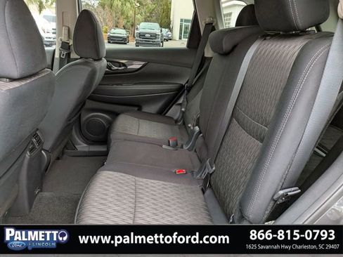 Used 2019 Nissan Rogue S w/ Special Edition Package image 13