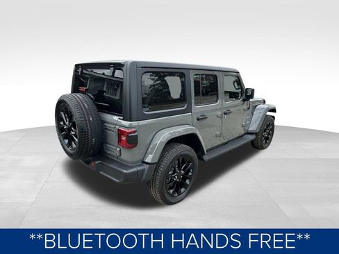 Used 2023 Jeep Wrangler Unlimited Sahara w/ Cold Weather Group image 5
