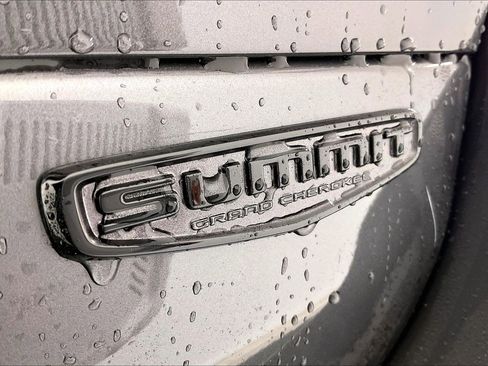 New 2025 Jeep Grand Cherokee L Summit image 17