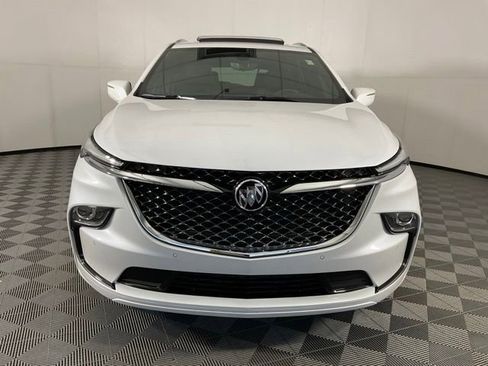 Used 2024 Buick Enclave Avenir w/ Trailering Package, 5000 lbs. FWD image 2
