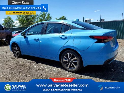 Used 2021 Nissan Versa SV FWD image 3
