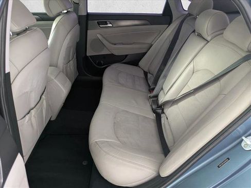 Used 2017 Hyundai Sonata Sport w/ Value Edition Package 02 image 17