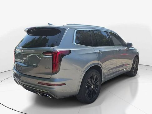 Used 2023 Cadillac XT6 Premium Luxury w/ LPO, Floor Liner Package FWD image 4