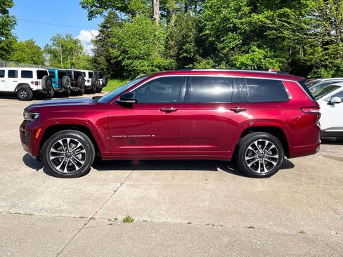 Used 2021 Jeep Grand Cherokee L Overland w/ Trailer Tow Group (B) RWD image 3