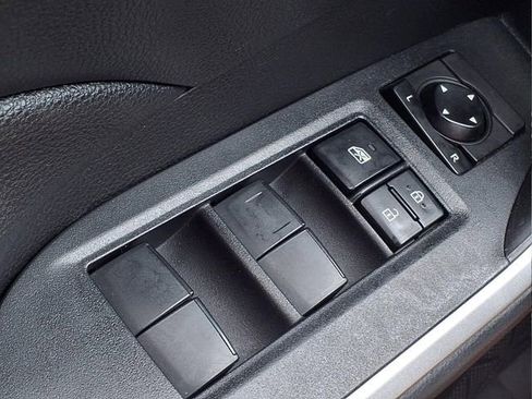Used 2019 Toyota RAV4 LE w/ All Weather Liner Package AWD/4WD image 25