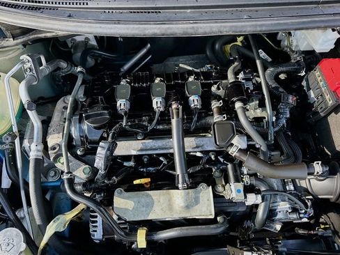 Used 2023 Nissan Versa SV image 26