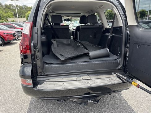 Used 2019 Lexus GX 460 Premium AWD/4WD image 33