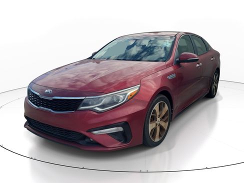 Used 2019 Kia Optima S FWD image 3