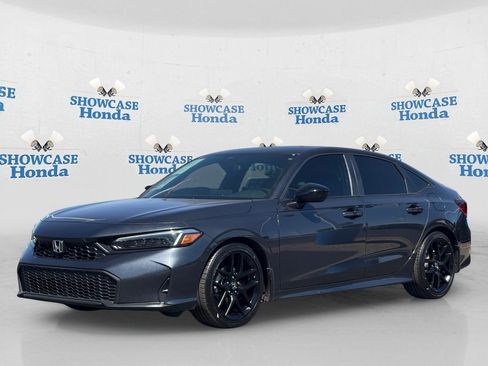 Used 2025 Honda Civic Sport image 2