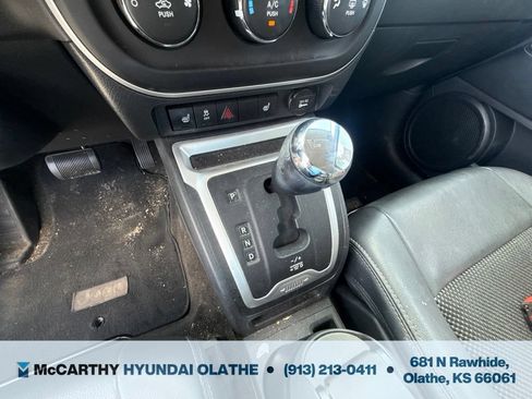 Used 2014 Jeep Compass Latitude AWD/4WD image 6