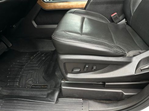 Used 2018 Chevrolet Silverado 1500 LTZ w/ LTZ Plus Package image 12