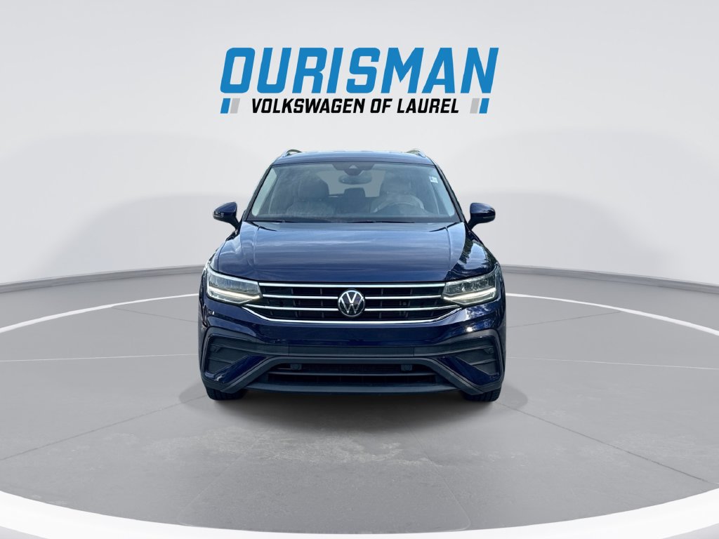 Used 2022 Volkswagen Tiguan SE FWD image 3