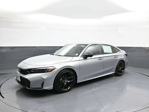 Certified 2025 Honda Civic Sport image 10