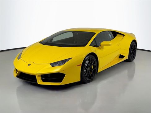 Used 2018 Lamborghini Huracan LP 580-2 RWD image 10