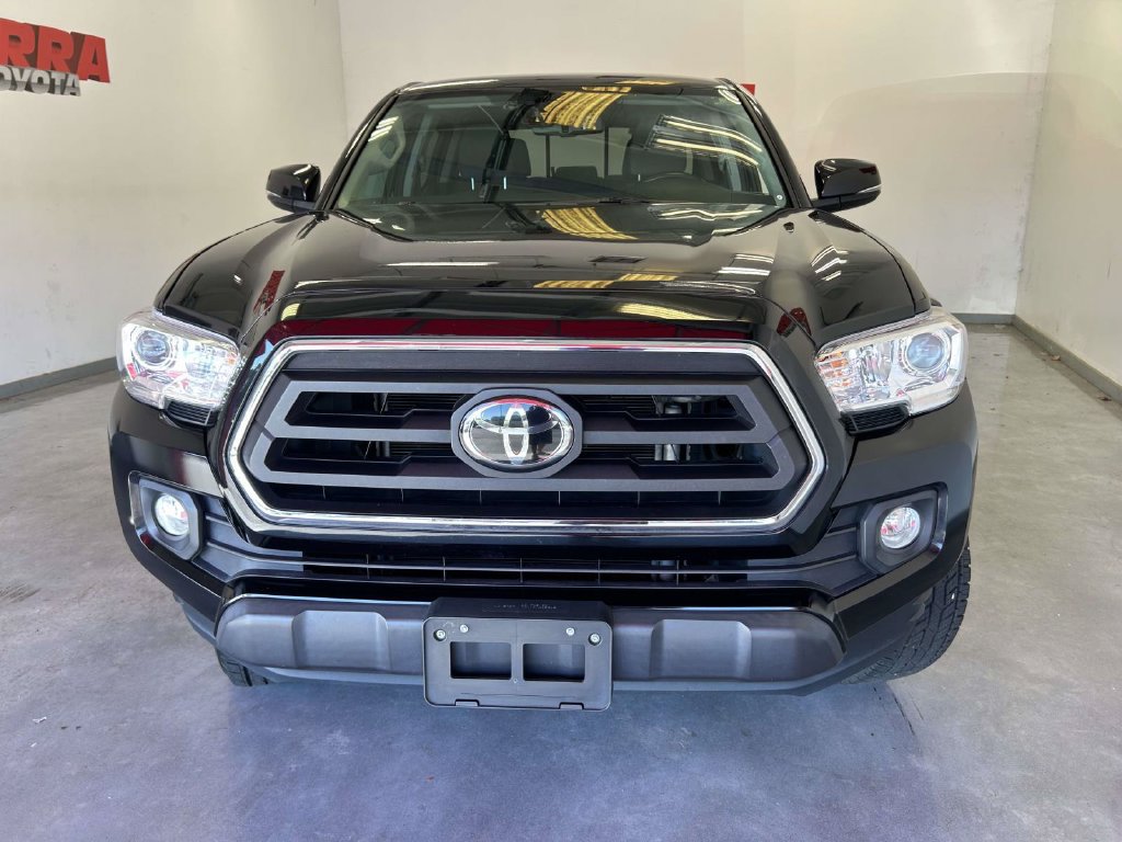 Certified 2022 Toyota Tacoma SR5 RWD image 8