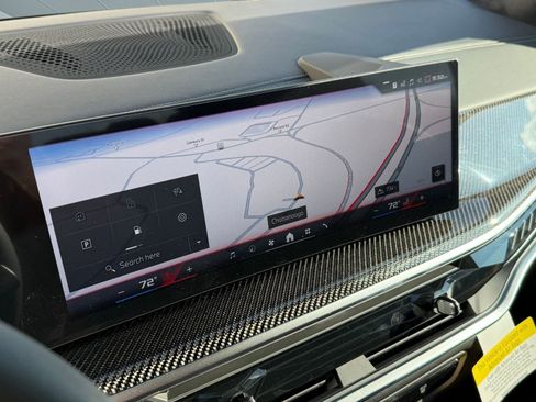 New 2026 BMW X7 M60i image 28