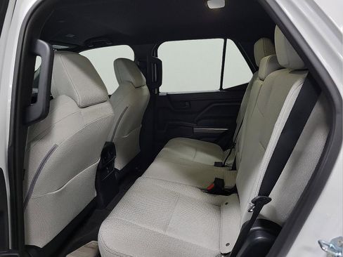 New 2026 Toyota 4Runner SR5 image 9