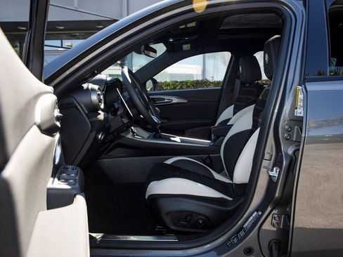 New 2026 Alfa Romeo Tonale w/ Active Assist Package image 26