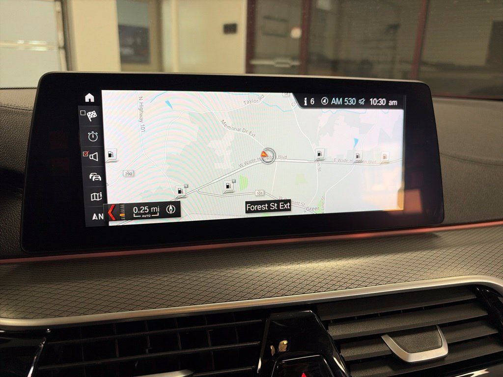 Used 2017 BMW 540i xDrive AWD/4WD image 17