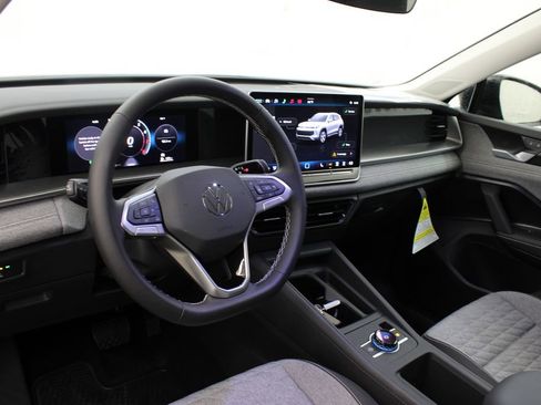 New 2026 Volkswagen Tiguan S FWD image 14