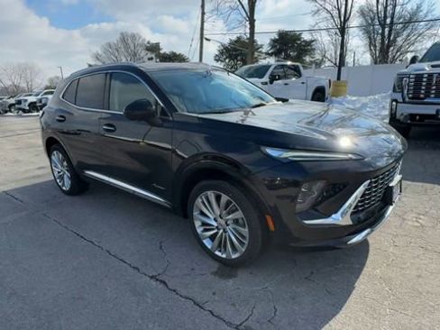 New 2026 Buick Envision Avenir image 2