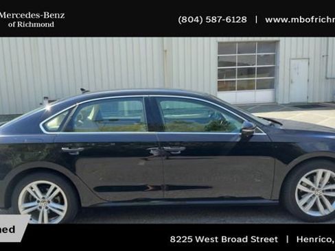 Used 2018 Volkswagen Passat 2.0T SE FWD image 3