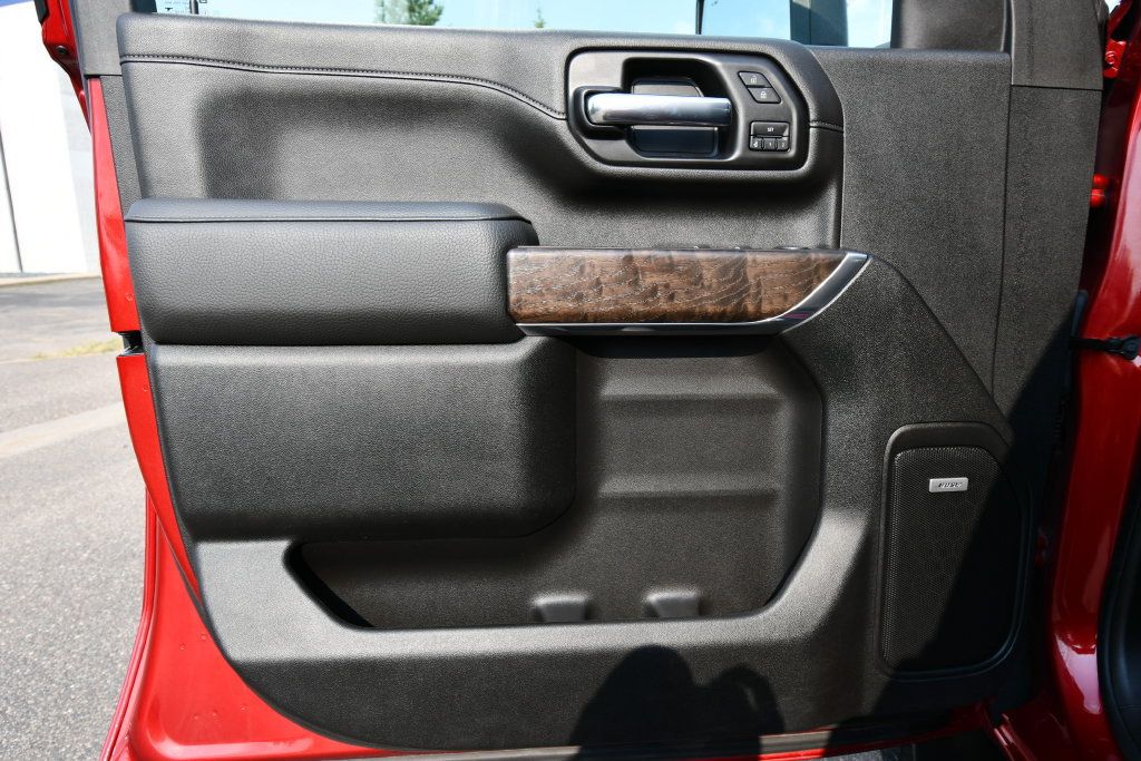 Used 2021 GMC Sierra 3500 Denali AWD/4WD image 15