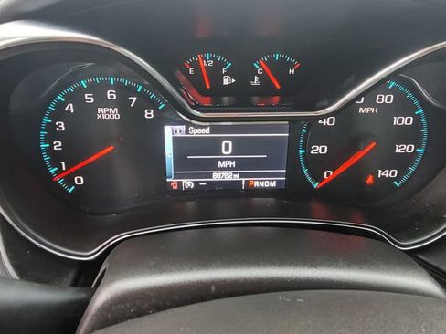 Used 2014 Chevrolet Impala LT w/ Convenience Package image 19