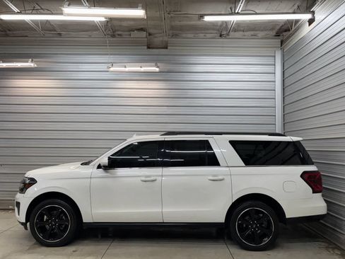 Used 2022 Ford Expedition Max Limited AWD/4WD image 10