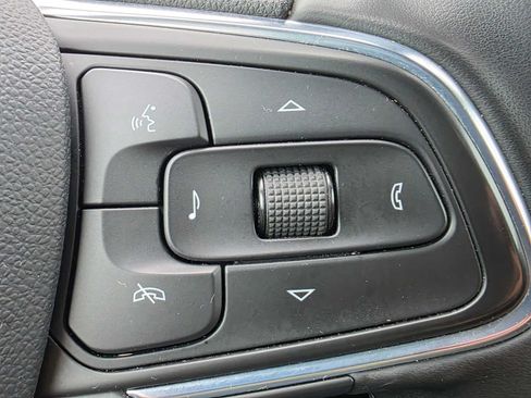Certified 2024 Buick Encore GX Sport Touring AWD/4WD image 30