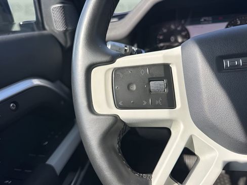 Used 2020 Land Rover Defender 110 image 17