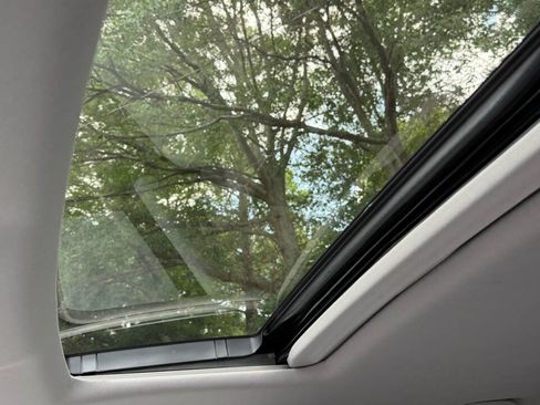 Used 2017 Honda Pilot EX-L image 24