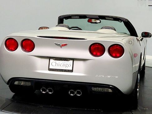 Used 2007 Chevrolet Corvette Convertible w/ Preferred Equipment Group image 8