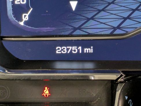 Used 2023 GMC Sierra 1500 Elevation image 15