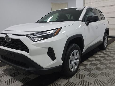 Used 2024 Toyota RAV4 LE AWD/4WD image 1