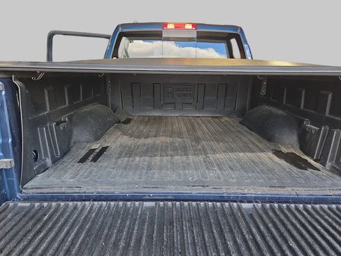 Used 2022 RAM 1500 Classic SLT w/ Electronics Group AWD/4WD image 15