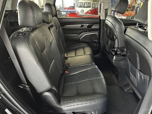 Used 2022 Kia Telluride SX image 16