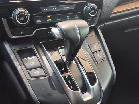 Used 2021 Honda CR-V Touring image 22