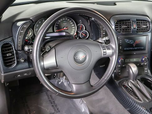 Used 2007 Chevrolet Corvette Convertible w/ Preferred Equipment Group RWD image 20