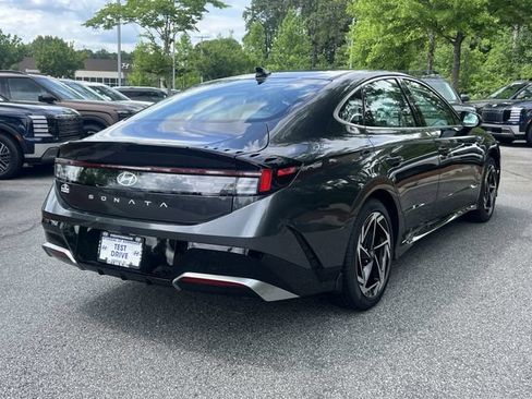 New 2026 Hyundai Sonata SEL FWD image 8