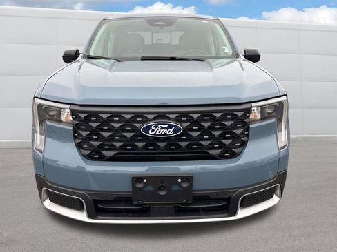 Certified 2025 Ford Maverick Lariat w/ 4K Tow Package image 7