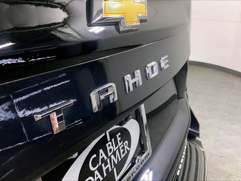 Used 2025 Chevrolet Tahoe Premier AWD/4WD image 8