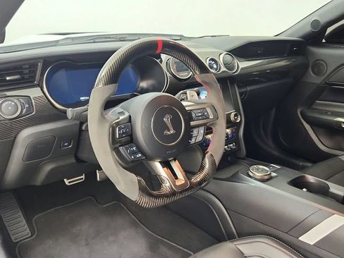 Used 2020 Ford Mustang Shelby GT500 w/ Technology Package RWD image 61