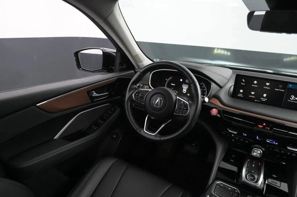 Used 2022 Acura MDX SH-AWD image 36
