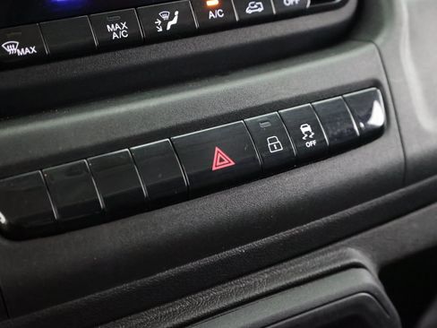 Used 2023 RAM ProMaster 2500 FWD image 13