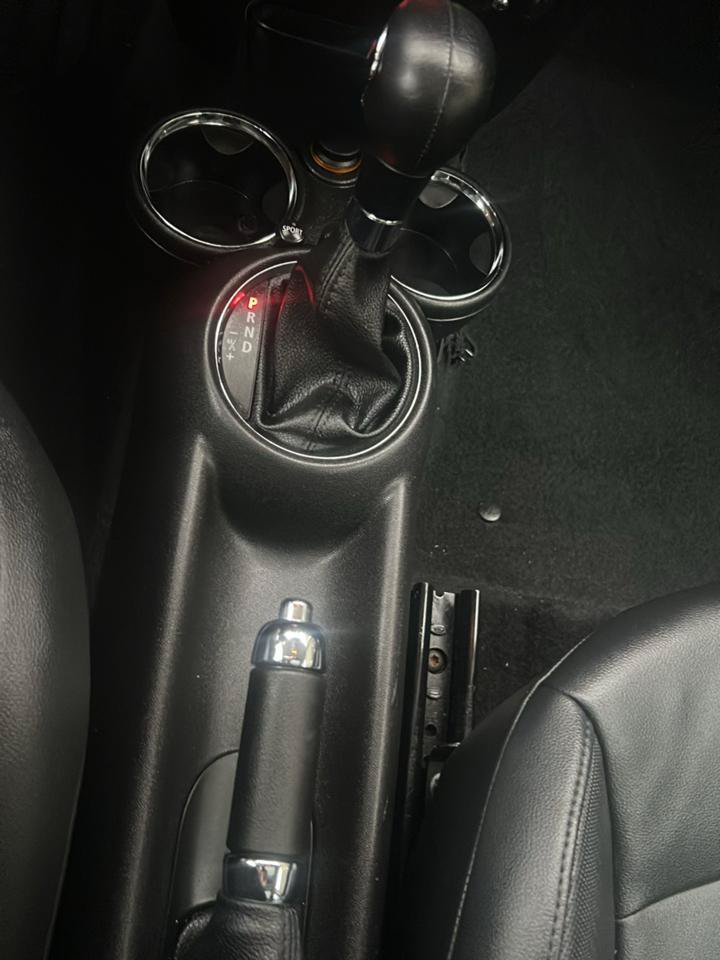 Used 2011 MINI Cooper S FWD image 18
